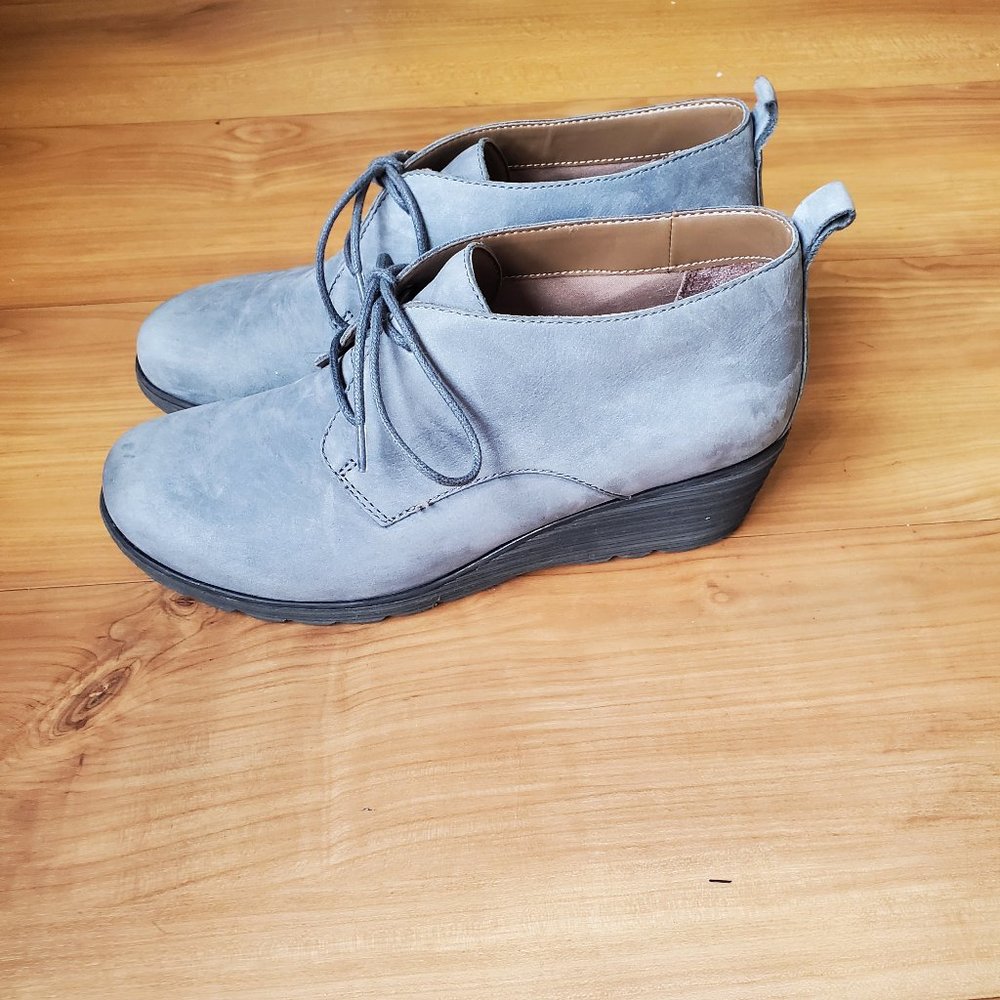 Dansko Lace-up Wedge Boots Size 40